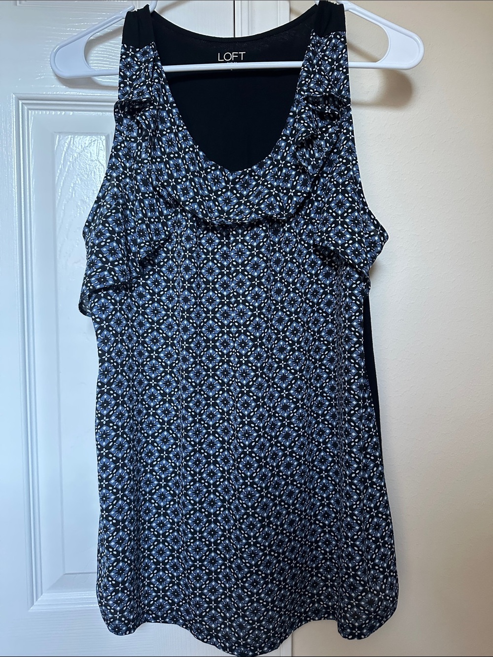 LOFT Geometric Ruffle Tank